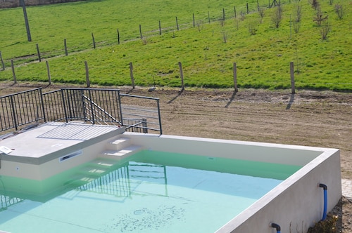 Gite rural avec piscine, sauna, hammam - Auvergne