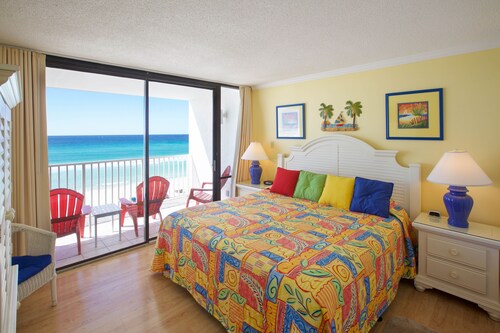 Booking for fall 2022! right on the beach! listen to the ocean while you sleep! - Panama City Beach