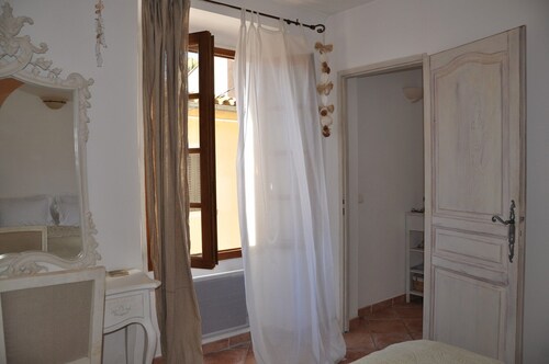 Appartement magnifiquement rénové au coeur de saint tropez - Saint-Tropez