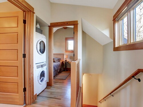 Newly constructed eco-cottage, heart of se belmont/hawthorne, walk everywhere - Portland, OR