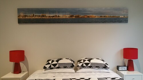 Pierpoint 401 - treat yourself to this - North Shore