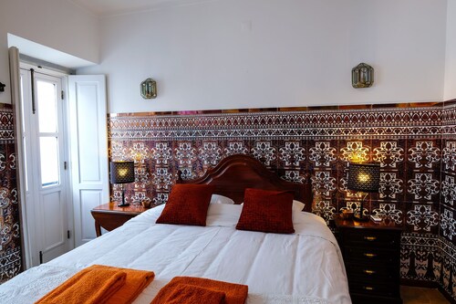 A much-loved 3 bedroom air conditioned house in the heart of tavira - Tavira