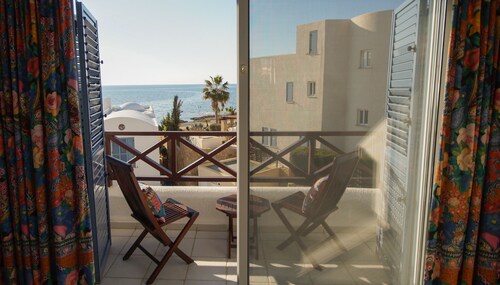 Villa De Luxe De 3 Chambres Avec Vue Imprenable Sur La Mer Pour 7 Personnes - Paphos