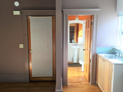 Charming house in downtown boston, nearby attractions, parking & free wifi - Chinatown - Boston