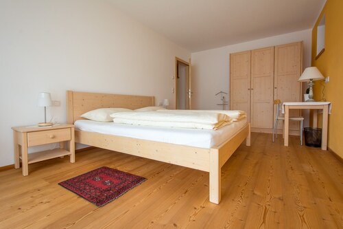 Relaxation and nature experience in the south tyrolean dolomites, apartment with garden - Italy