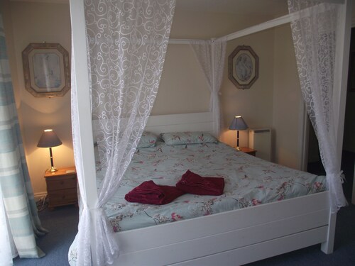 Modern 3-bedroom apartment near wootton creek - Isle of Wight