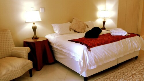 Executive long-stay aparment suites - Pretoria (South Africa)