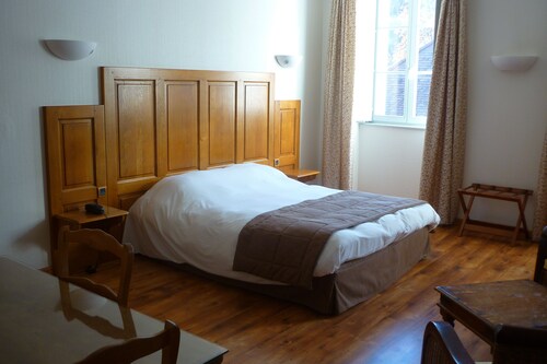 Pour vos séjours, préférez les chambres de l'hôtel charles sander - Salins-les-Bains