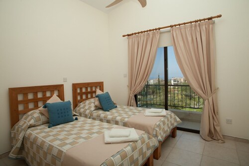Belle villa relaxante de 3 chambres avec piscine privée - Chypre