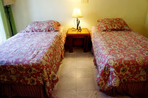 3 level marina terra villa g 12 ,sleeping up to 10, $170 nightly - San Carlos Nuevo Guaymas