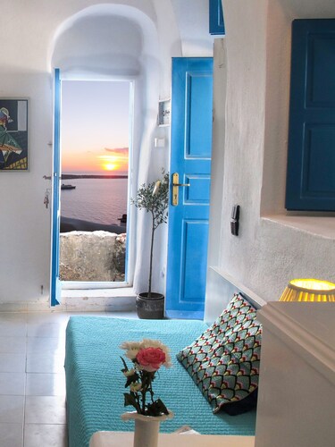 Santoriniparadise: helios villa, amazing sunset views, perfect dream vacation! - Oía