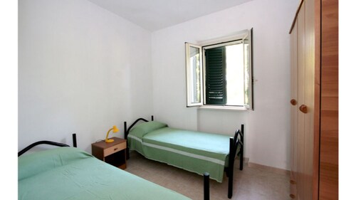 Three-room apartment in residence - app 1 - with swimming pool near vieste, gargano, puglia - Vieste