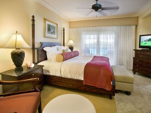 Ritz 2br, all units! great prices,  best rates, & personal service: $5499 - Saint Thomas
