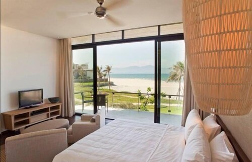 Hyatt luxury villa for vacation - Da Nang