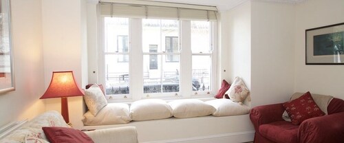 2 bedroom london apartment rental, paddington - Earl's Court