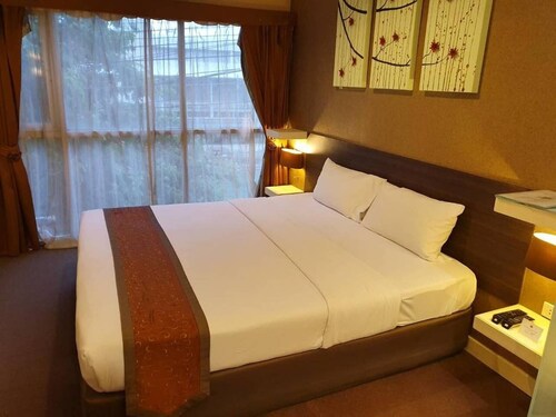 Eligant room 1.5 km. from airport rail link - Thailand