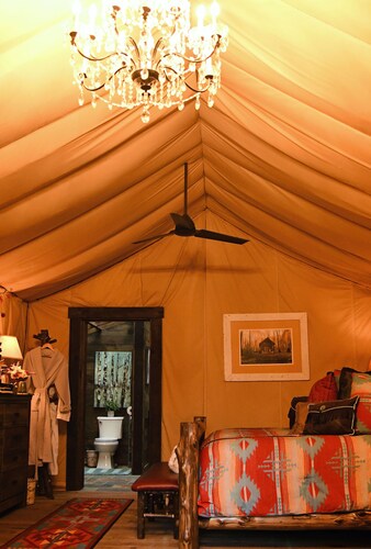 Eagles nest luxury tent - Ohio (State)