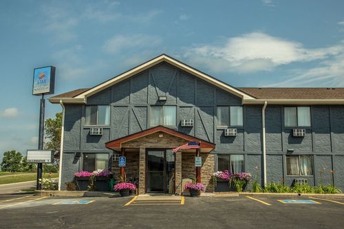 Detroit Lakes, MN Motels at the Best Price cozycozy