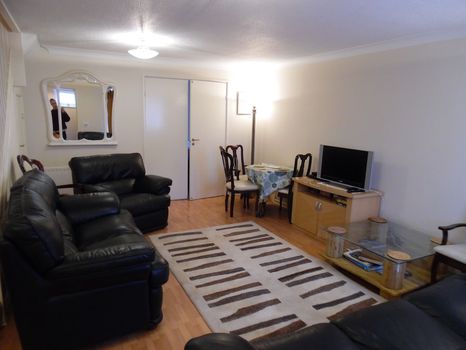 Dagenham Holiday Apartments and Self Catering cozycozy