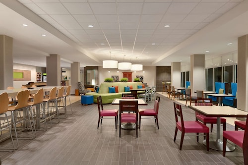 Home2 Suites By Hilton Destin - Destin, FL