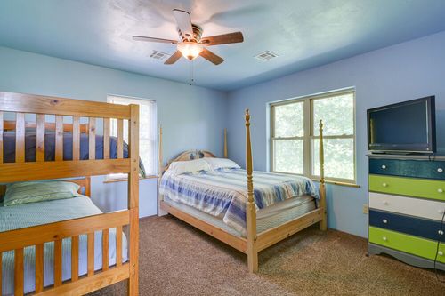 Twin Bridges State Park, Fairland airbnb, hotels and vacation rentals