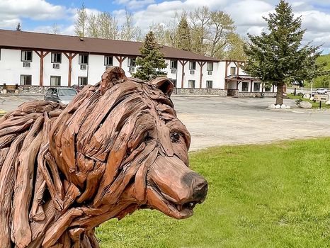 Search 29 Cheap Hotels in Red Lodge, MT | cozycozy