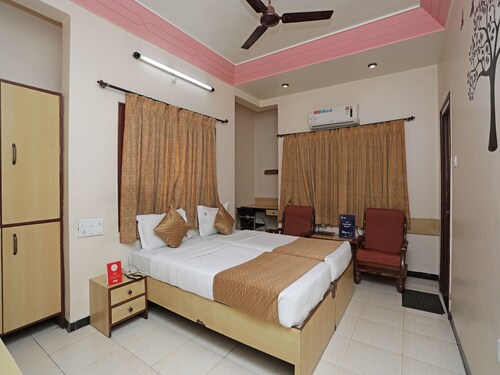 Oyo 3646 Hotel Shree Yash - Pune
