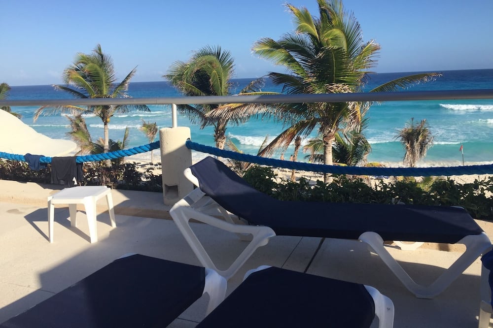 Beautiful And Luxury Ocean Front Condo. Large Beach Front. Perfect Location. - Cancún