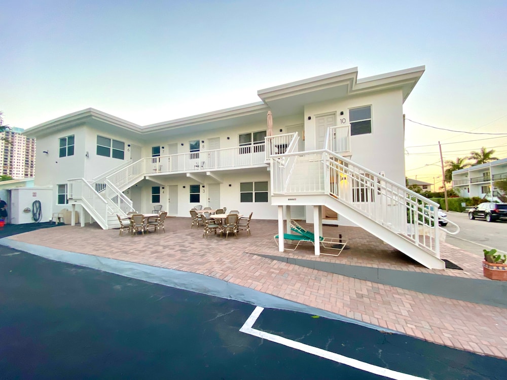 Southwinds Inn By The Gold Nests - Hollywood, FL