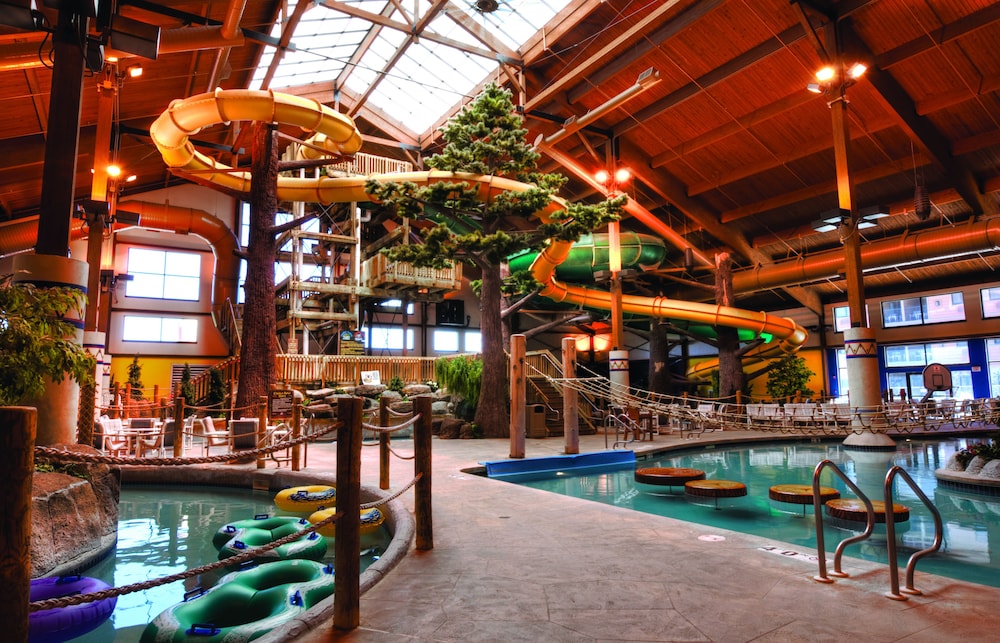 Timber Ridge Lodge And Waterpark - Wisconsin