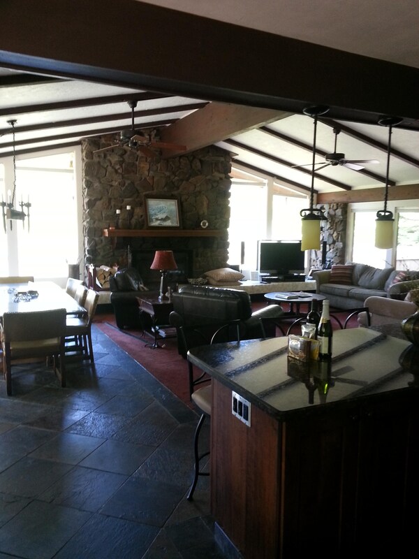 Perfect Sun Valley House: Walk To Sv Lodge & Included Amenities - Amazing Views - Sun Valley