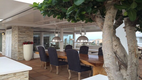 Penthouse Super Luxe Avec Terrasse 1600m. Q Vue Sur La Mer à Marina Botafoch - Ibiza