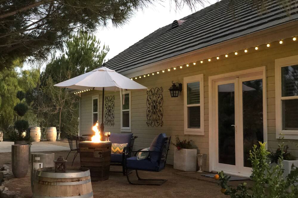 Walk To Wineries! Romantic & Private Guest Suite In The Heart Of Wine Country - California