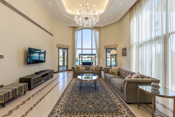 Villa De Luxe Palm Jumeirah Avec Plage Privée - Dubaï