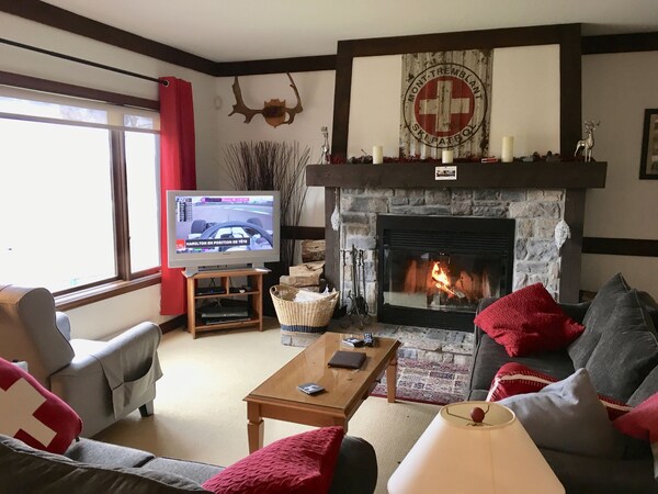Citq-300852 Relaxing Condo, Ski-in|ski-out, All The Comfort You Need - Mont-Tremblant