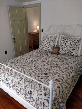 Doylestown, PA Holiday Apartments and Self Catering cozycozy