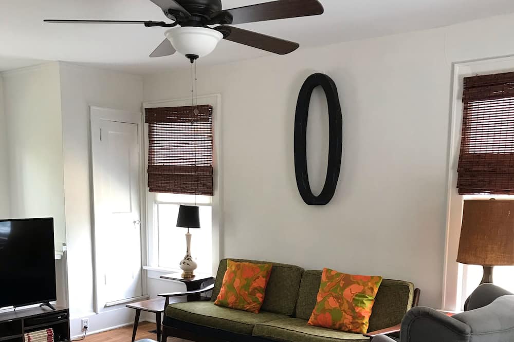 Normal Town Cozy Carriage House(ntch) - Across From Uga Health Sciences Campus - 
