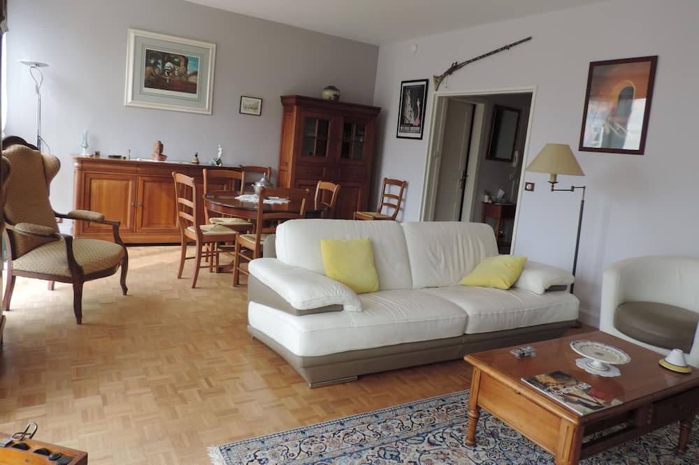 Appartement Situé Dans Le Parc De Maisons Laffitte Dans Un Site D'exception - Saint-Germain-en-Laye