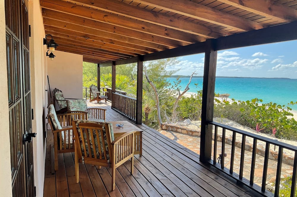 Oceanfront Paradise Awaits At Sundance Beach House - The Bahamas