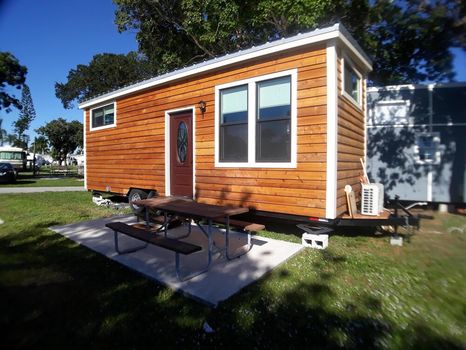 Fort Myers Beach, FL Cabin Rentals at the Best Price cozycozy