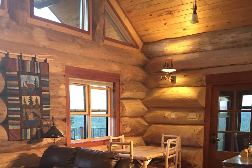 Beautiful Log Cabin, Stunning Lake Superior & Tettegouche View, Private - Ontario