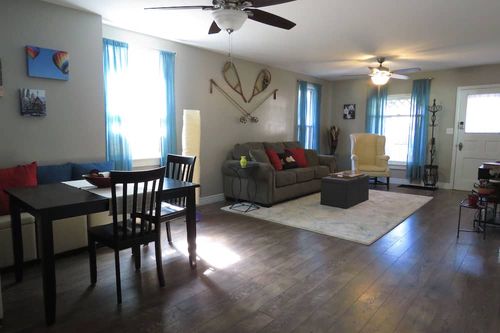 Manitou Springs, CO Vacation Rentals and Airbnb cozycozy