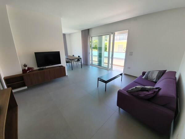 New And Elegant Apartment In Viserba Di Rimini, A Stone's Throw From The Sea! - Italy