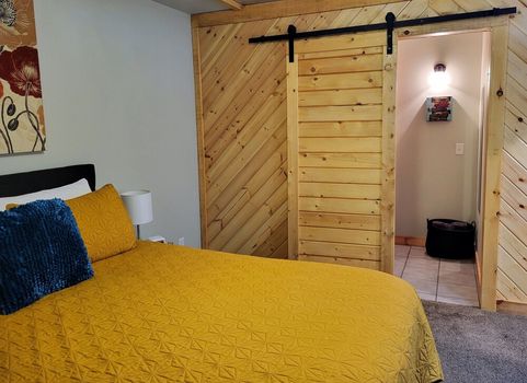 Roaring River State Park, Cassville airbnb, hotels and vacation rentals