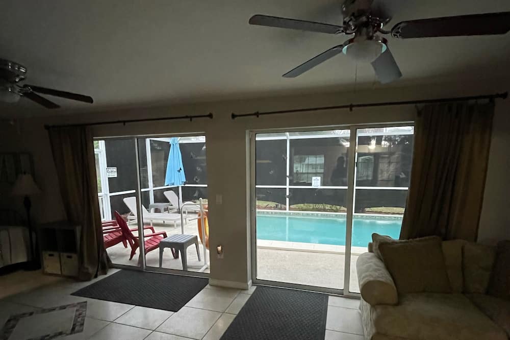 Beautiful Home In Venice Florida, Private Heated Pool Minutes From The Beach - Florida
