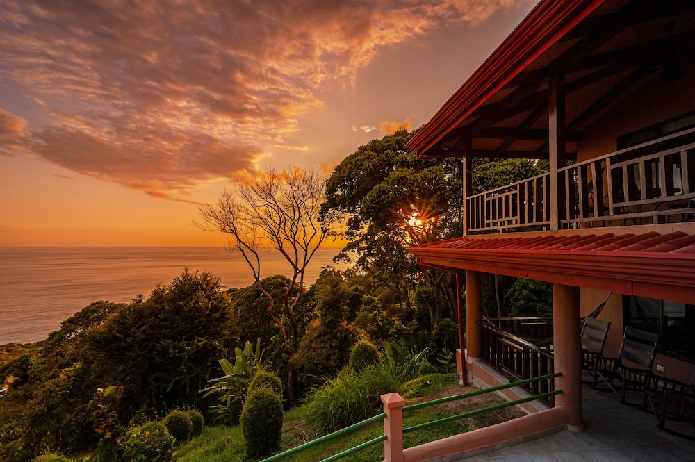 Villas Alturas - Costa Rica