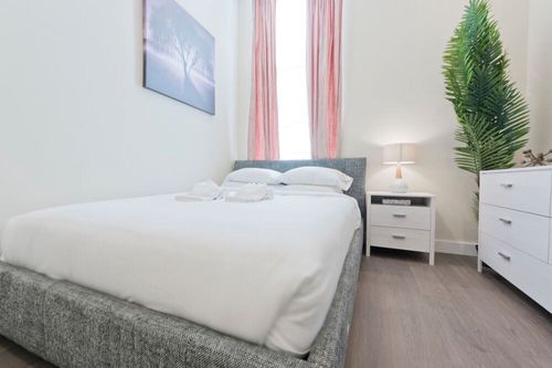 Boston Logan Airport (BOS) Airbnb, hotels and vacation rentals cozycozy