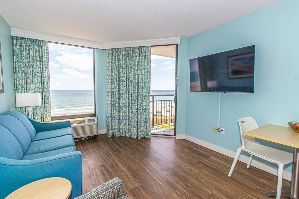 Updated, Fabulous Oceanfront 1 Br. Incredible Views From This Pet Friendly Unit - North Carolina