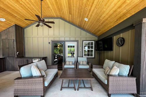 Lake Robinson, SC airbnb, hotels and vacation rentals