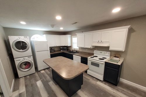 Hunnewell Lake, MO airbnb, hotels and vacation rentals